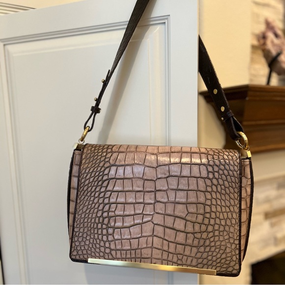 Brahmin Croc Embossed Leather Shoulder Handbag Dark Brown and Tan- BRAND NEW - Picture 1 of 12